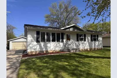 787 Chester Place, Fond du Lac, WI 54935 - Photo 1