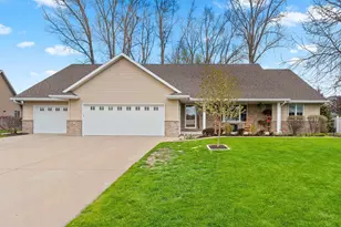 2460 Warm Meadows Dr, Green Bay, WI 54303 - Photo 1