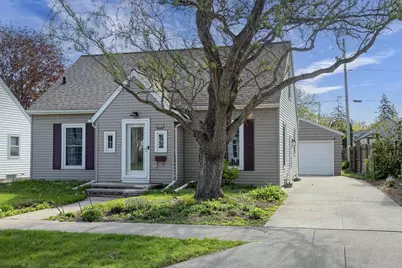 1916 N Clark Street, Appleton, WI 54911 - Photo 1