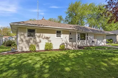 18 N St Josephs Lane, Fond du Lac, WI 54935 - Photo 1