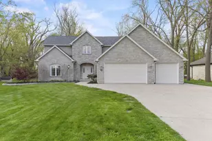 5100 Streich Ln, Oshkosh, WI 54902 - Photo 1