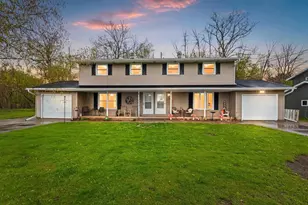 2516 N View Ct, Green Bay, WI 54303 - Photo 1