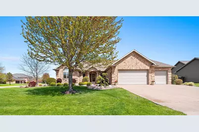 976 Springfield Drive, De Pere, WI 54115 - Photo 1