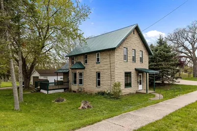 807 W Wisconsin Avenue, Kaukauna, WI 54130 - Photo 1
