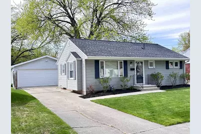 1740 13th Avenue, Green Bay, WI 54304 - Photo 1