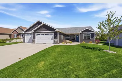 2660 W Fallen Oak Drive, Appleton, WI 54913 - Photo 1