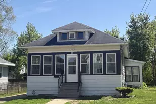 843 Vine Ave, Oshkosh, WI 54901 - Photo 1