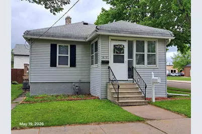 819 Harrison Street, Green Bay, WI 54303 - Photo 1