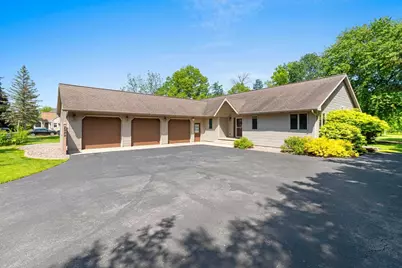 2949 Packerland Drive, Green Bay, WI 54313 - Photo 1