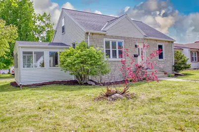 1614 E Mason Street, Green Bay, WI 54302 - Photo 1