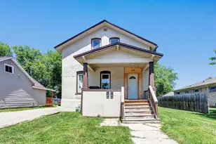 918 Division St, Green Bay, WI 54303 - Photo 1