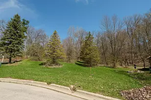 Wood Oaks Circle, Green Bay, WI 54302 - Photo 1