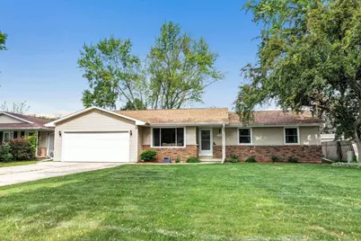 2316 Serenade Lane, Green Bay, WI 54301 - Photo 1