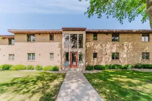 280 N Campbell Rd, Oshkosh, WI 54902 - Photo 1