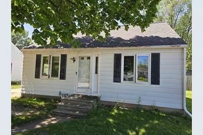 1016 Cleveland Street, Green Bay, WI 54304 - Photo 1
