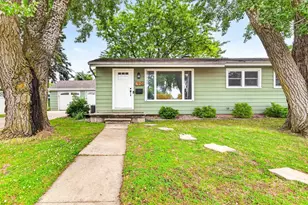 1910 Georgia St, Oshkosh, WI 54902 - Photo 1