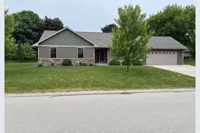 1830 Kentucky Street, Sturgeon Bay, WI 54235 - Photo 1
