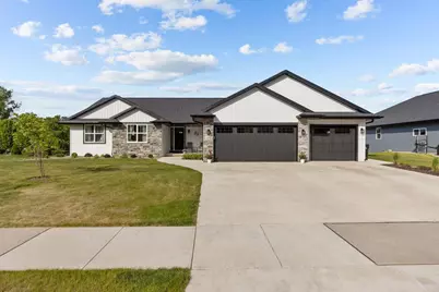 3391 Glendale Avenue, Green Bay, WI 54313 - Photo 1