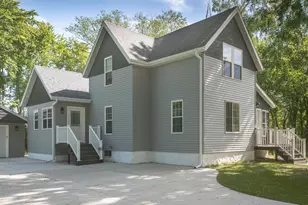 417 Van Horn St, Berlin, WI 54923 - Photo 1