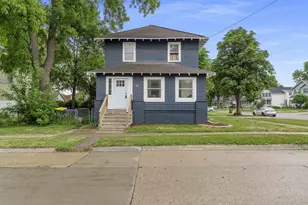 825 Crooks St, Green Bay, WI 54301 - Photo 1