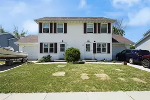 2551 Clover St, Oshkosh, WI 54901 - Photo 1