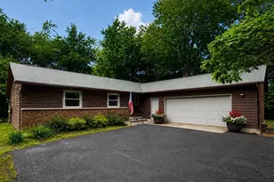 848 W South Park Ave, Oshkosh, WI 54902 - Photo 1