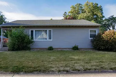 129 E 12th Street, Fond du Lac, WI 54935 - Photo 1