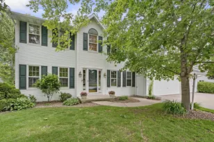 2936 Blue Moon Dr, Green Bay, WI 54311 - Photo 1