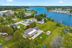 1411 School St, Two Rivers, WI 54241 - Photo 1