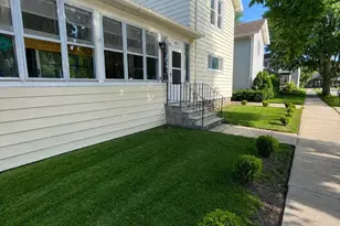 722 Wright St, Oshkosh, WI 54901 - Photo 1