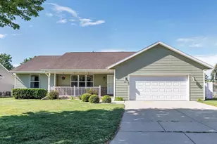 1341 Hannah St, Green Bay, WI 54303 - Photo 1
