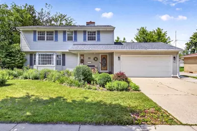 700 E Lindbergh Street, Appleton, WI 54911 - Photo 1