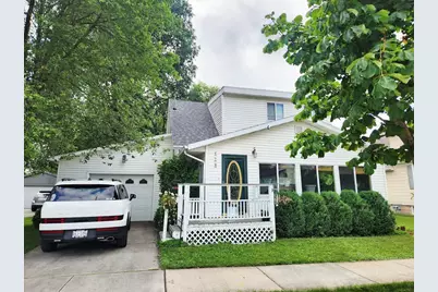 428 Cedar Street, Fond du Lac, WI 54935 - Photo 1