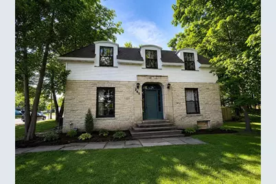 241 N Main Street, Clintonville, WI 54929 - Photo 1
