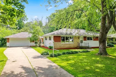 1502 S Van Dyke Road, Appleton, WI 54914 - Photo 1
