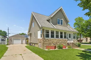 939 Wisconsin Ave, North Fond du Lac, WI 54937 - Photo 1