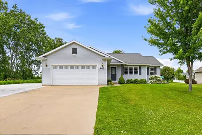 N9433 Evan Street, Appleton, WI 54915 - Photo 1