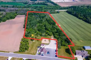 3200 Bay Settlement Rd, Green Bay, WI 54311 - Photo 1
