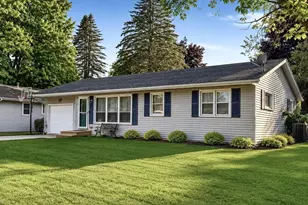 267 S Brooklyn St, Berlin, WI 54923 - Photo 1