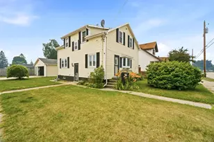 2201 11th St, Two Rivers, WI 54241 - Photo 1