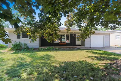 2354 East River Drive, Green Bay, WI 54301 - Photo 1