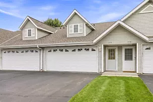 1514 Watercress Cir, West Bend, WI 53095 - Photo 1