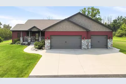 W5975 Autumn Hills Parkway, Appleton, WI 54913 - Photo 1