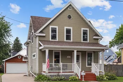 414 E Spring Street, Appleton, WI 54911 - Photo 1