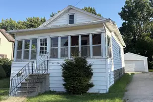 392 Sibley St, Fond du Lac, WI 54935 - Photo 1
