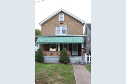 319 E 41st Street - Photo 1