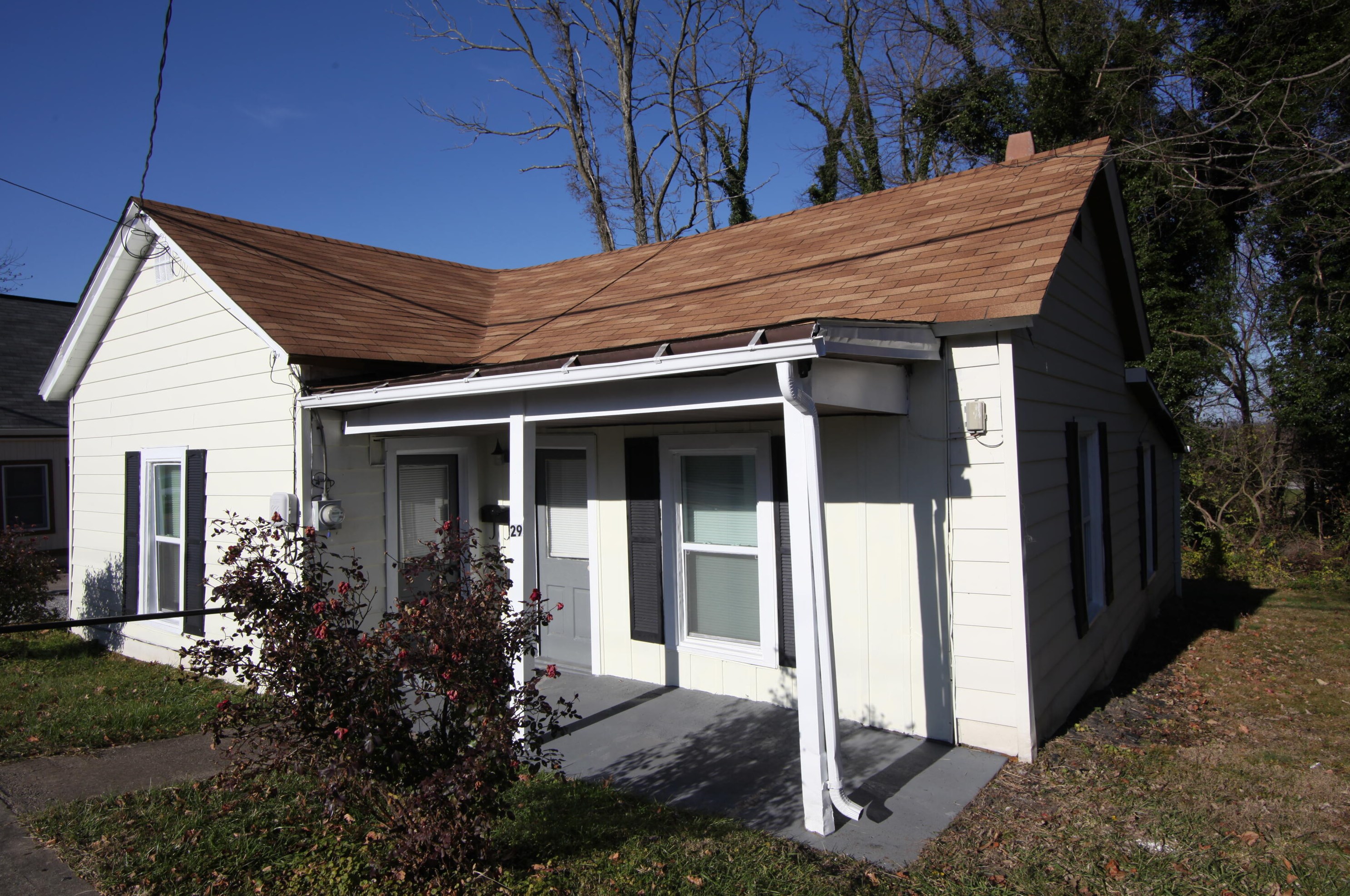 29 Main St, Sherman, KY 41035-7233