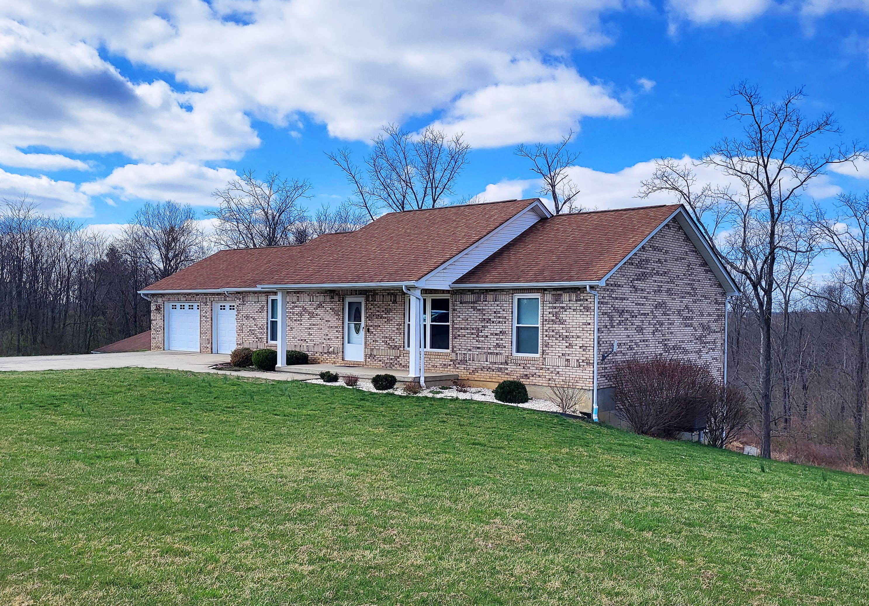 1240 Heathen Ridge Rd, Flingsville, KY 41030-8467