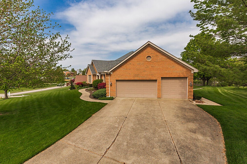 10650 Aspen Pl, Hamilton, KY 41091-7665