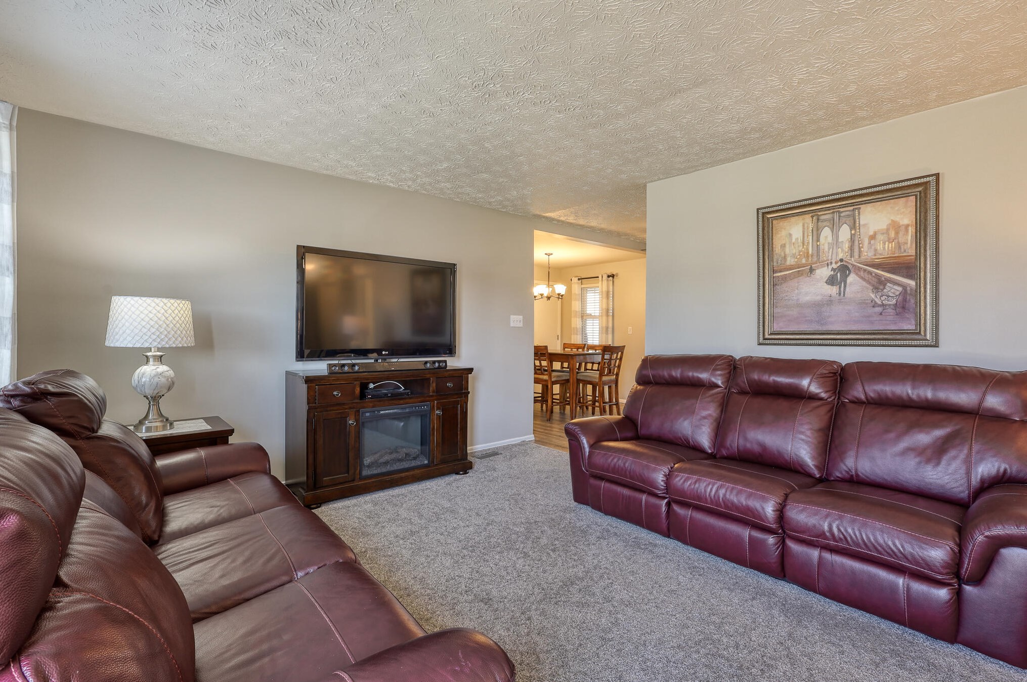 7767 Walnut Creek Dr, Florence, KY 41042-2747